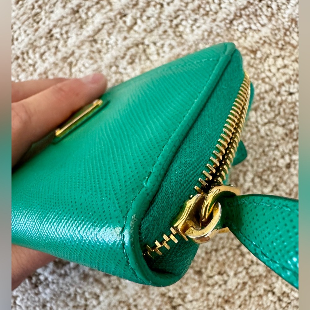 PRADA SAFFIANO LEATHER KEYCHAIN IN MANGO - Picture 7 of 8